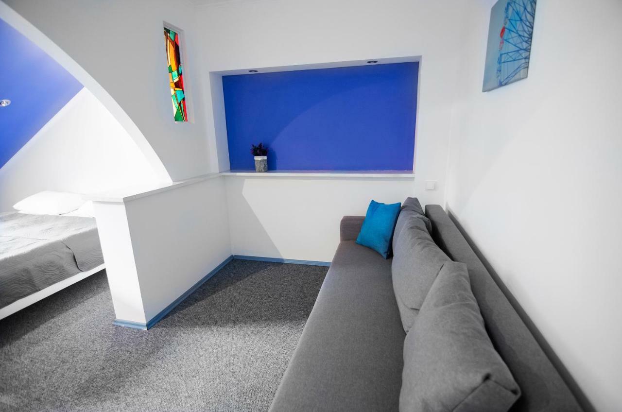 Friends Hostel Lviv Rustaveli Str Εξωτερικό φωτογραφία