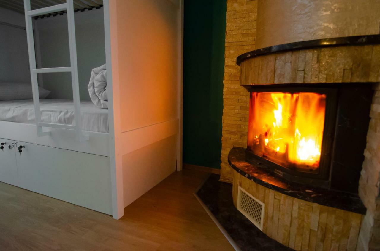 Friends Hostel Lviv Rustaveli Str Εξωτερικό φωτογραφία