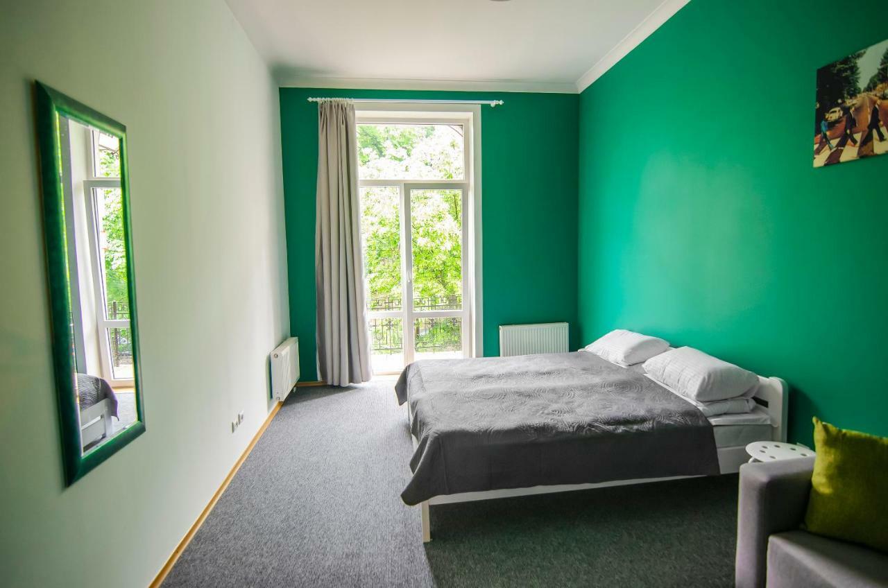 Friends Hostel Lviv Rustaveli Str Εξωτερικό φωτογραφία