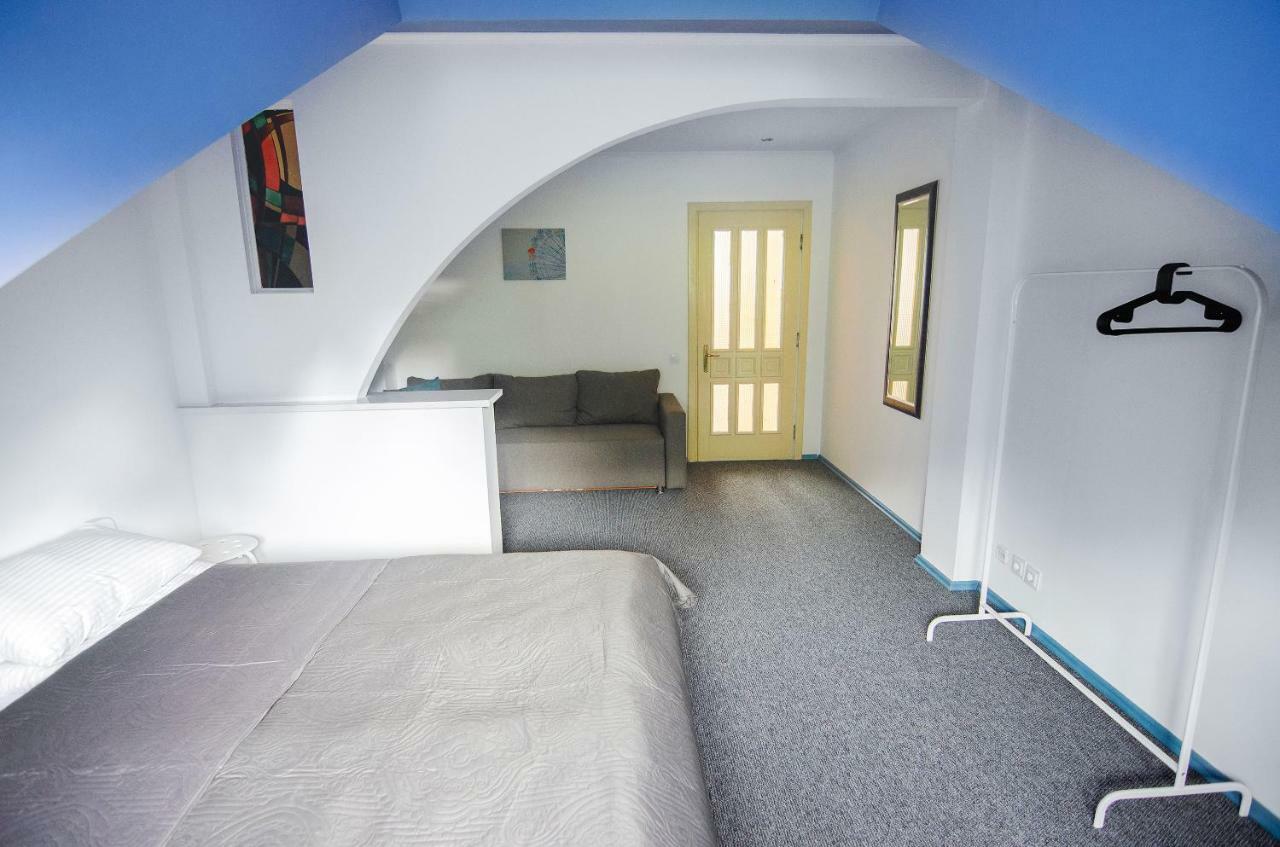Friends Hostel Lviv Rustaveli Str Εξωτερικό φωτογραφία